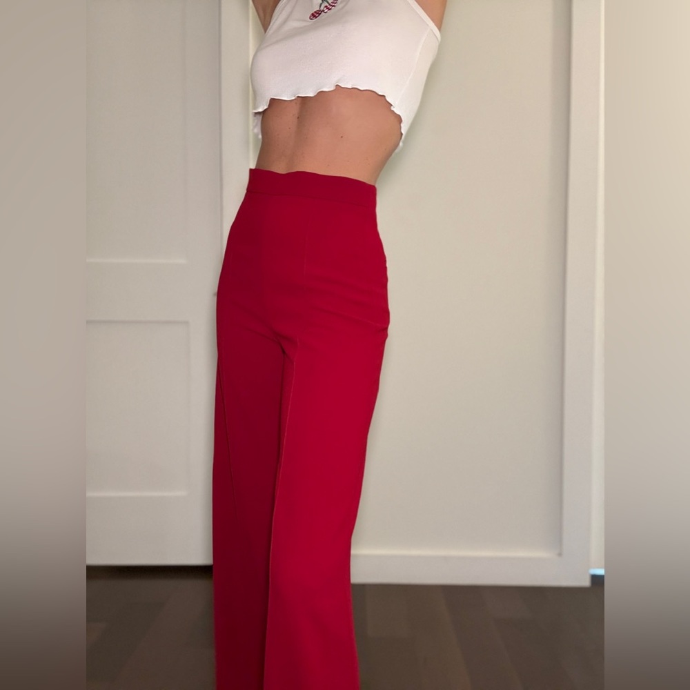 Red Women's Pants